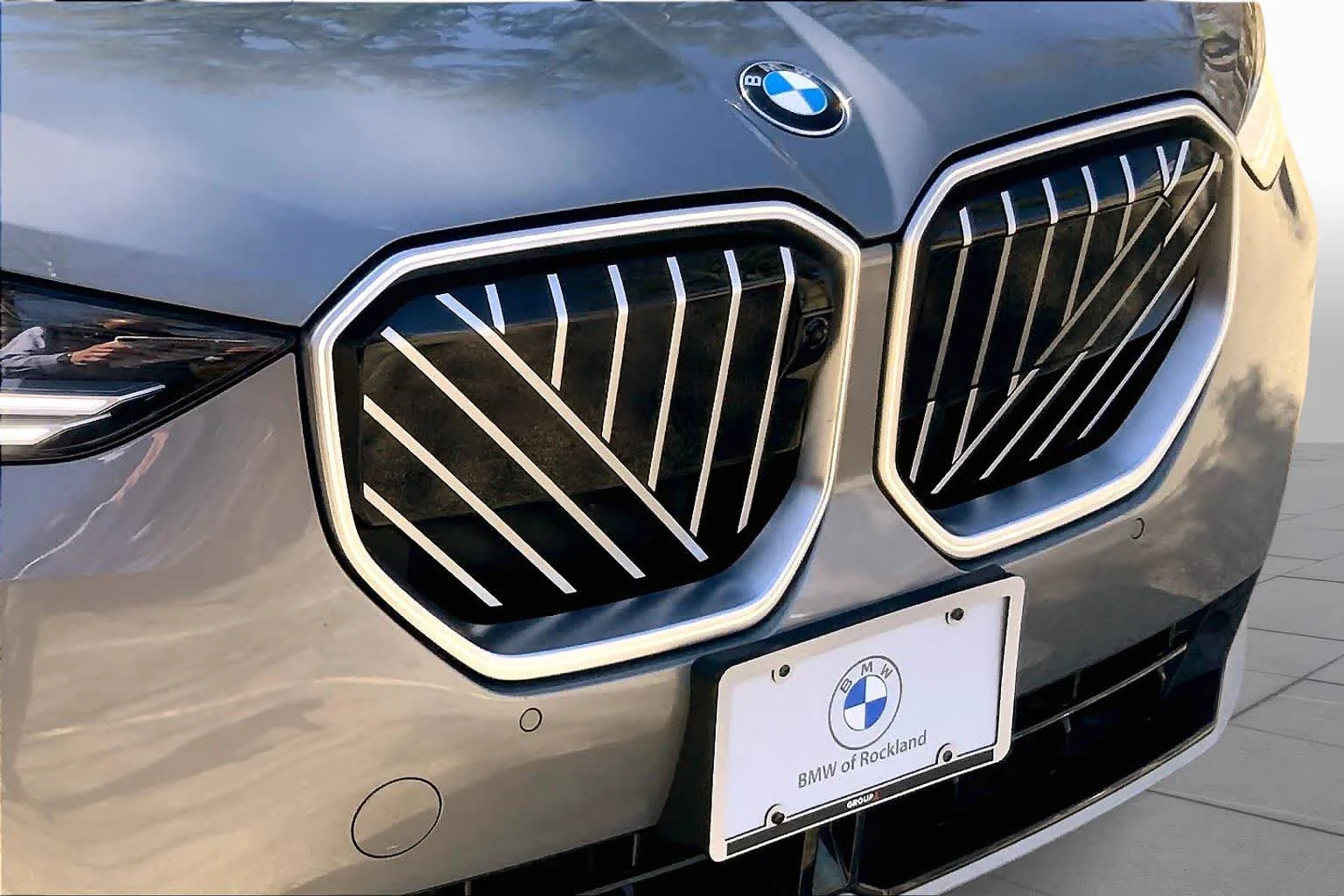 Used 2025 Skyscraper Gray Metallic BMW 30 xDrive image 29
