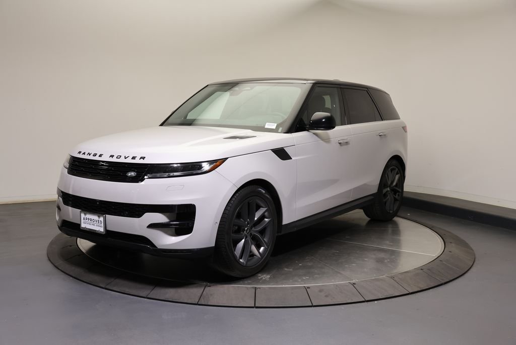 Used 2024 Borasco Gray Metallic Land Rover SE image 1