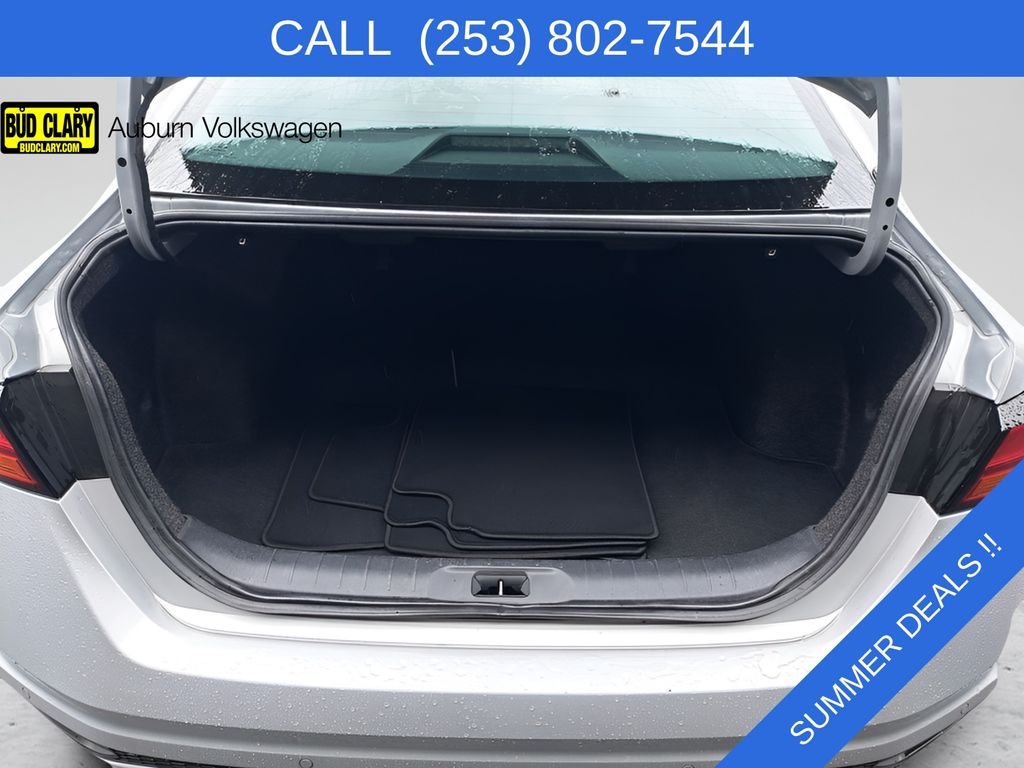 Used 2024 Silver Nissan 2.5 SV image 21