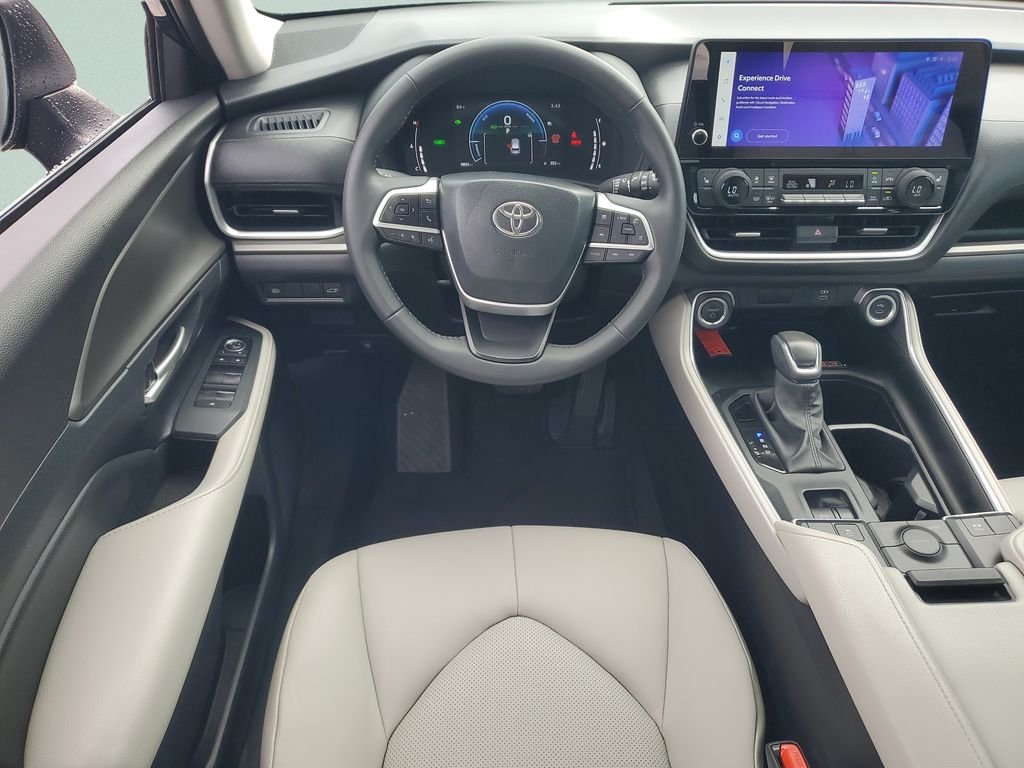 Certified Used 2026  Toyota XLE image 12