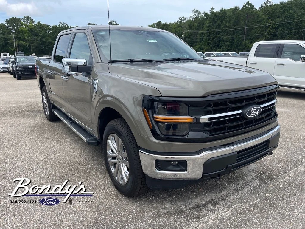 New 2026 Marsh Gray Ford XLT image 1
