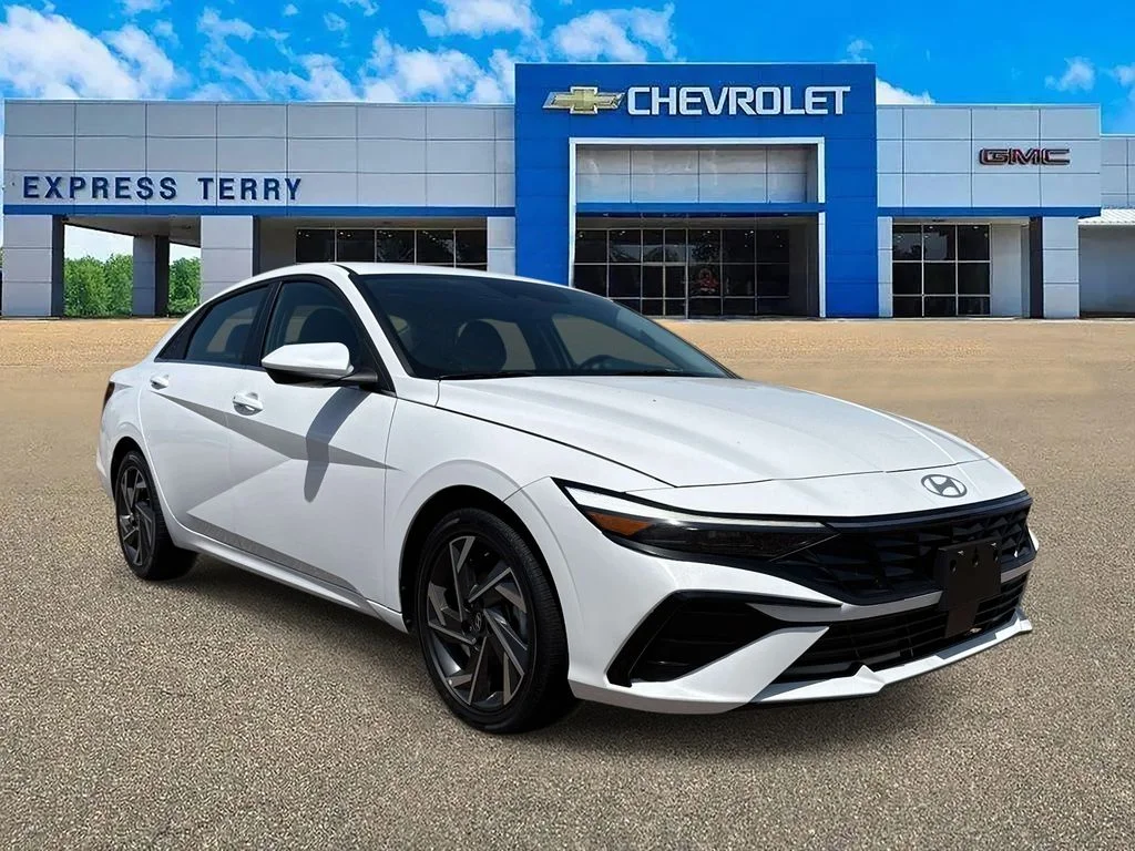 2025 Hyundai Elantra 2.0 SEL Convenience IVT's photo