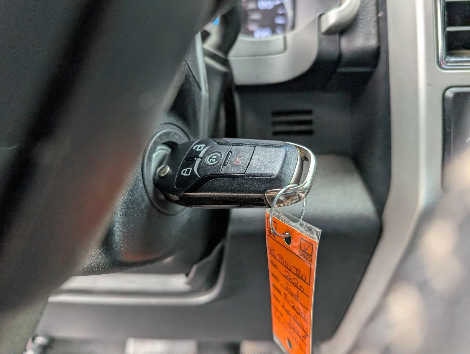 Used 2020 Agate Black Ford Lariat image 23