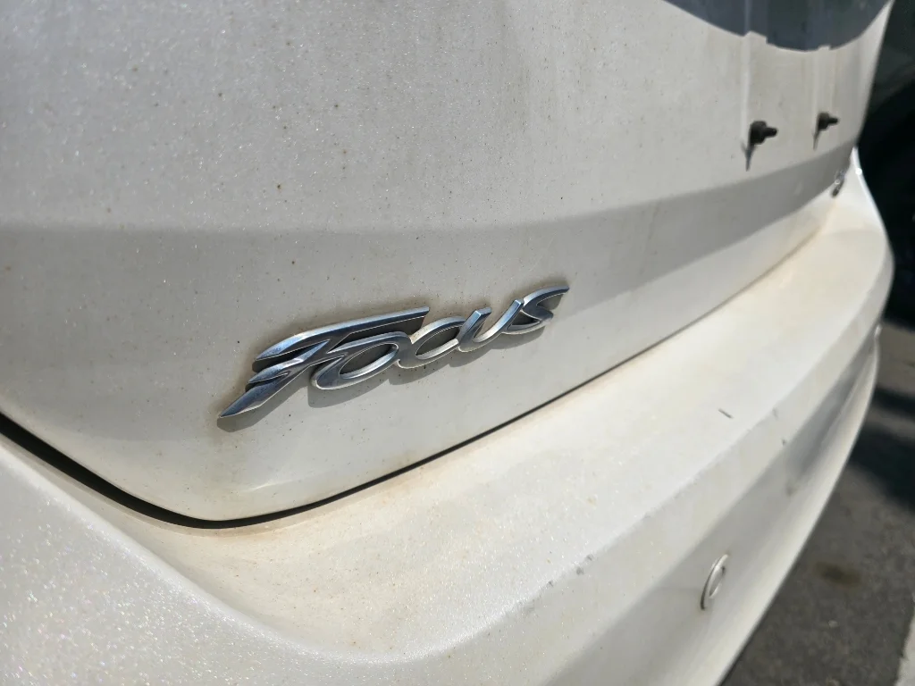 Used 2015 White Platinum Metallic Tri-Coat Ford Titanium image 11