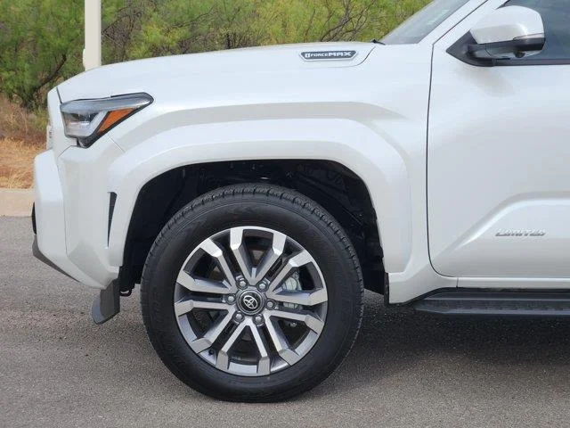 Used 2026 ICE CAP Toyota Limited 4x4 image 8