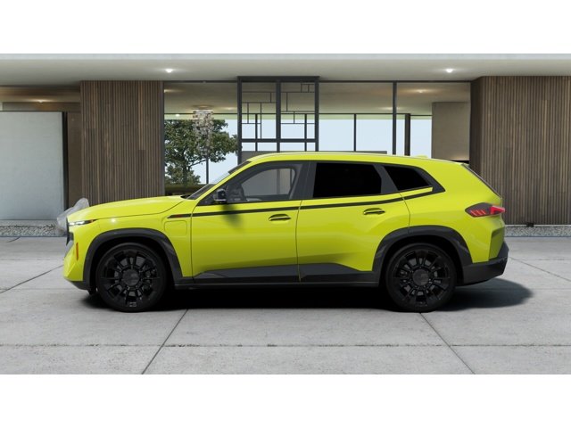 New 2027 Sao Paulo Yellow BMW BMW XM Label image 4