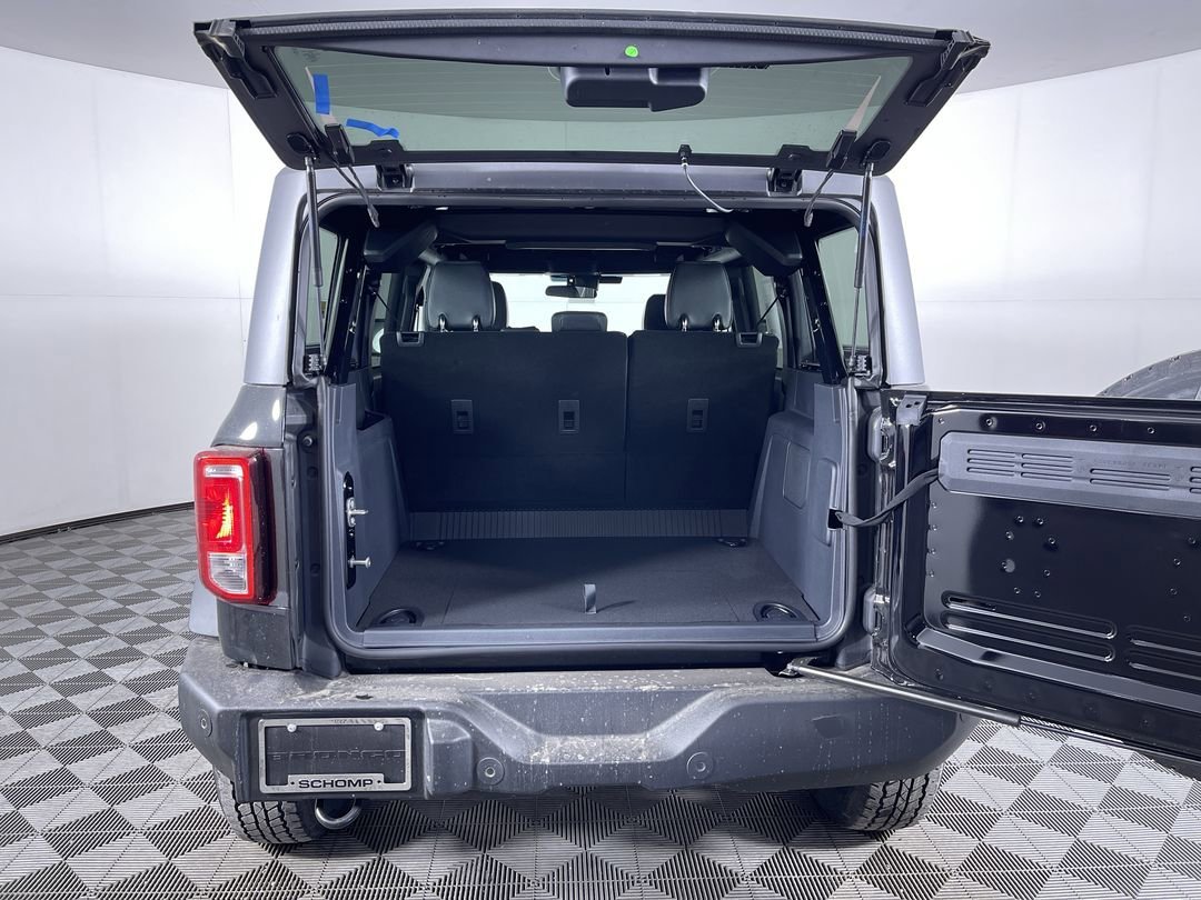 New 2026 Shadow Black Ford Big Bend image 25