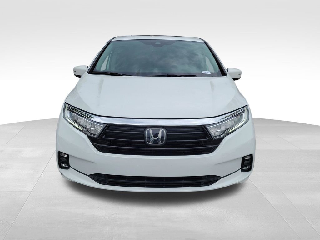 Certified Used 2021 Platinum White Pearl Honda EX-L image 8
