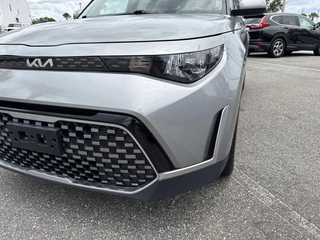 Used 2024 Gray Kia EX image 9