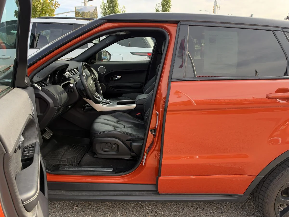 Used 2015 Orange Land Rover Dynamic Premium 5 image 12