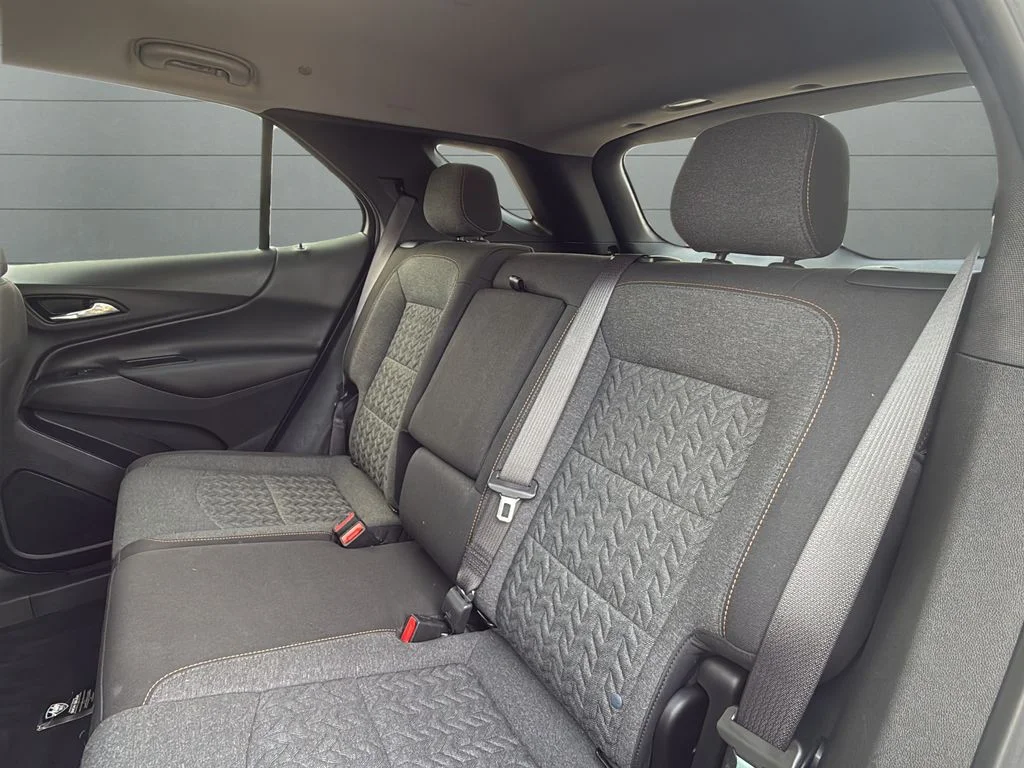 Used 2022 White Chevrolet LT image 41
