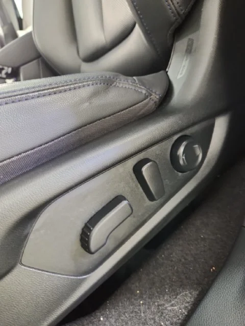 Used 2025 Silver Subaru Limited image 20