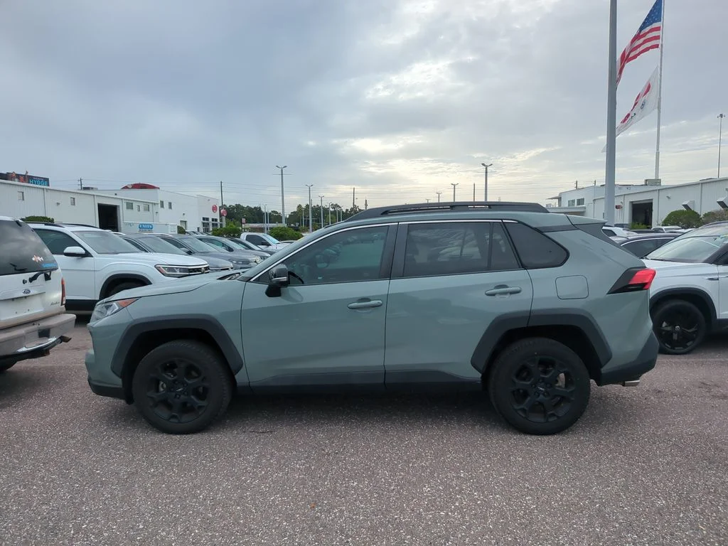 Used 2021  Toyota TRD Off Road image 2