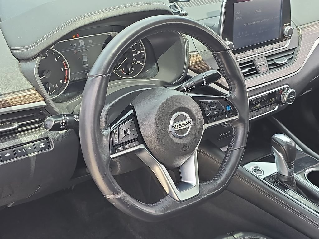 Used 2020 Blue Nissan 2.5 SL image 18