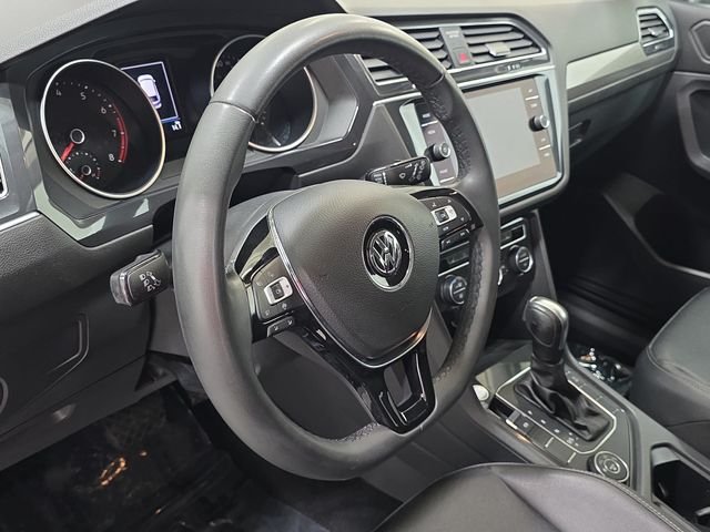 Used 2020 Gray Volkswagen  image 14