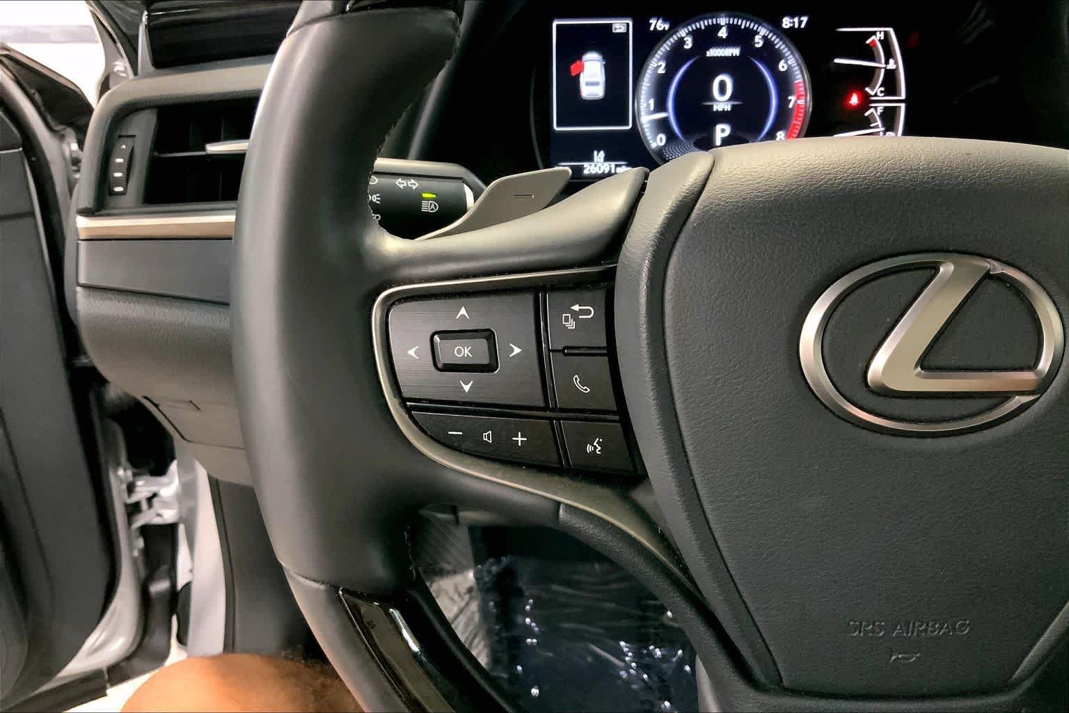 Used 2021 Silver Lining Metallic Lexus  image 24