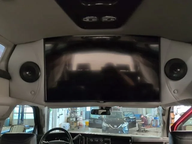 Used 2021 SPECIAL EXTERIOR COLOR Chevrolet LS image 35