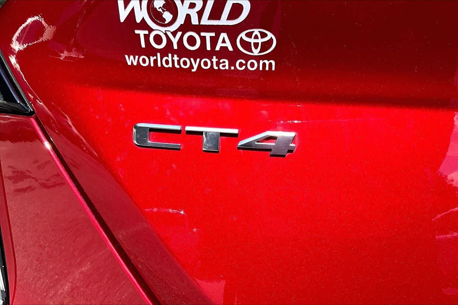 Used 2022 Infrared Tintcoat Cadillac  image 19