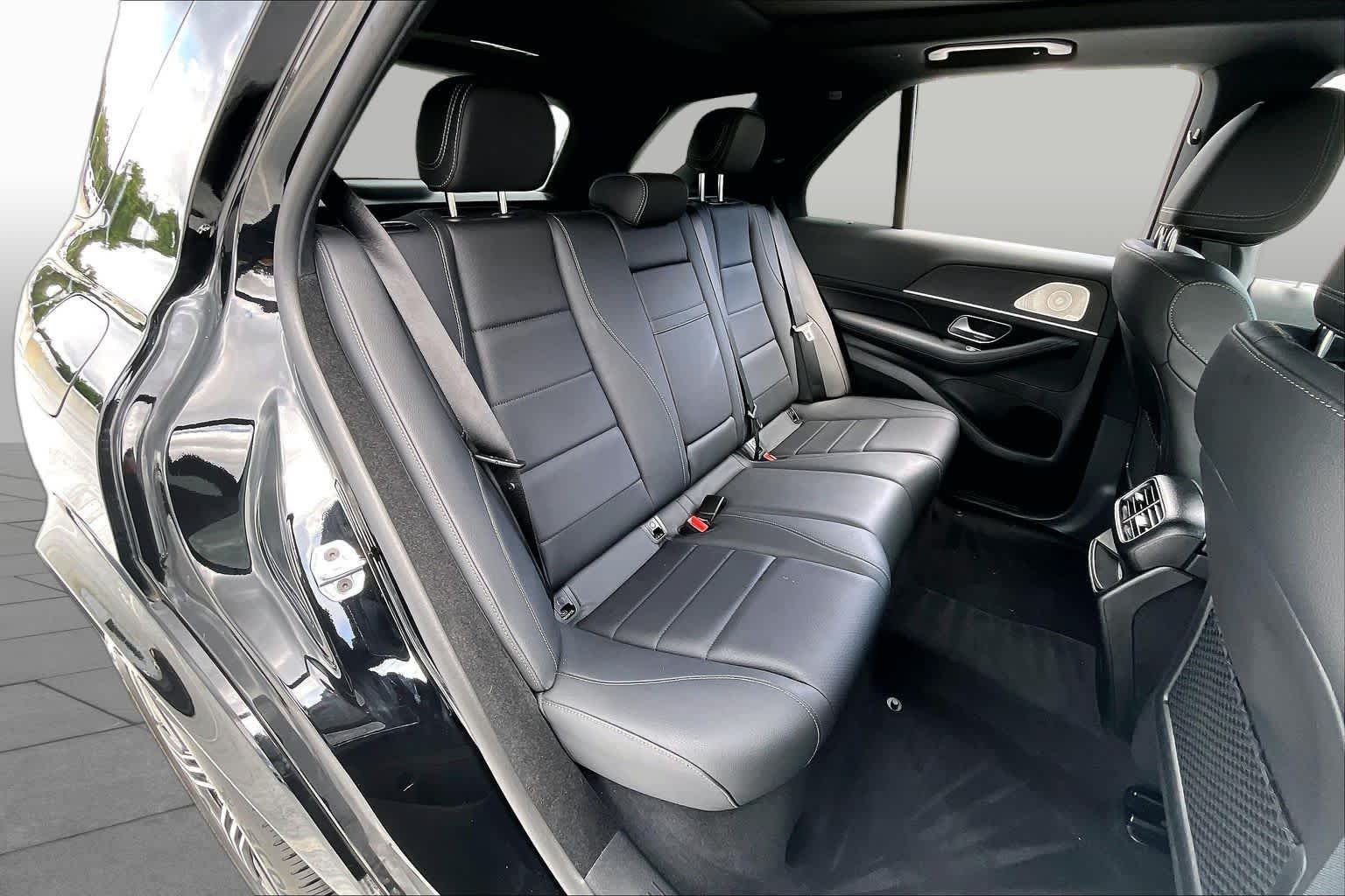 Used 2026 Obsidian Black Metallic Mercedes-Benz GLE 350 image 20