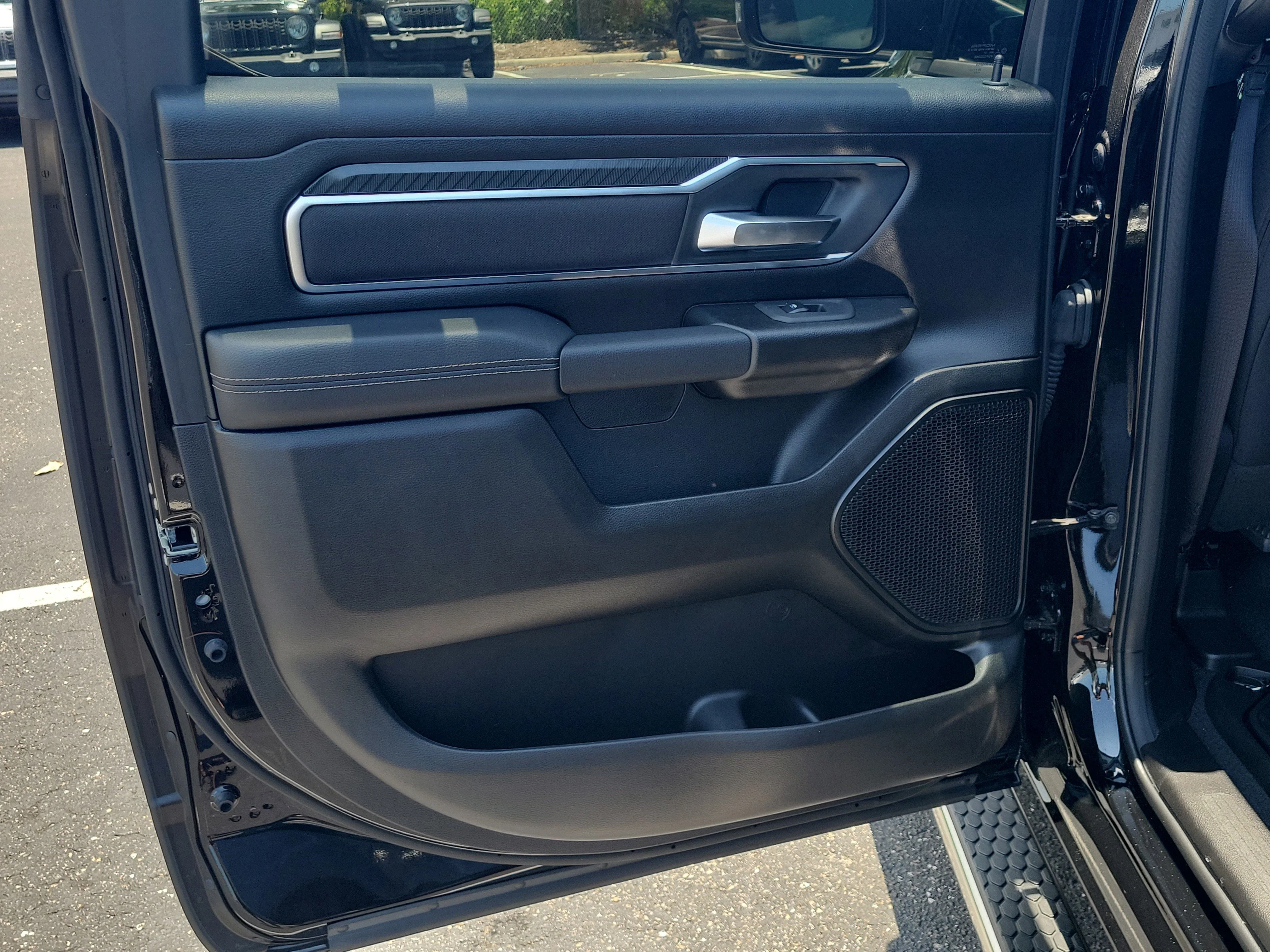 2026 RAM 1500 Big Horn/Lone Star - Photo 10