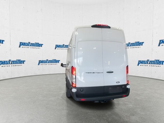 New 2026 Oxford White Ford Cargo Van image 10