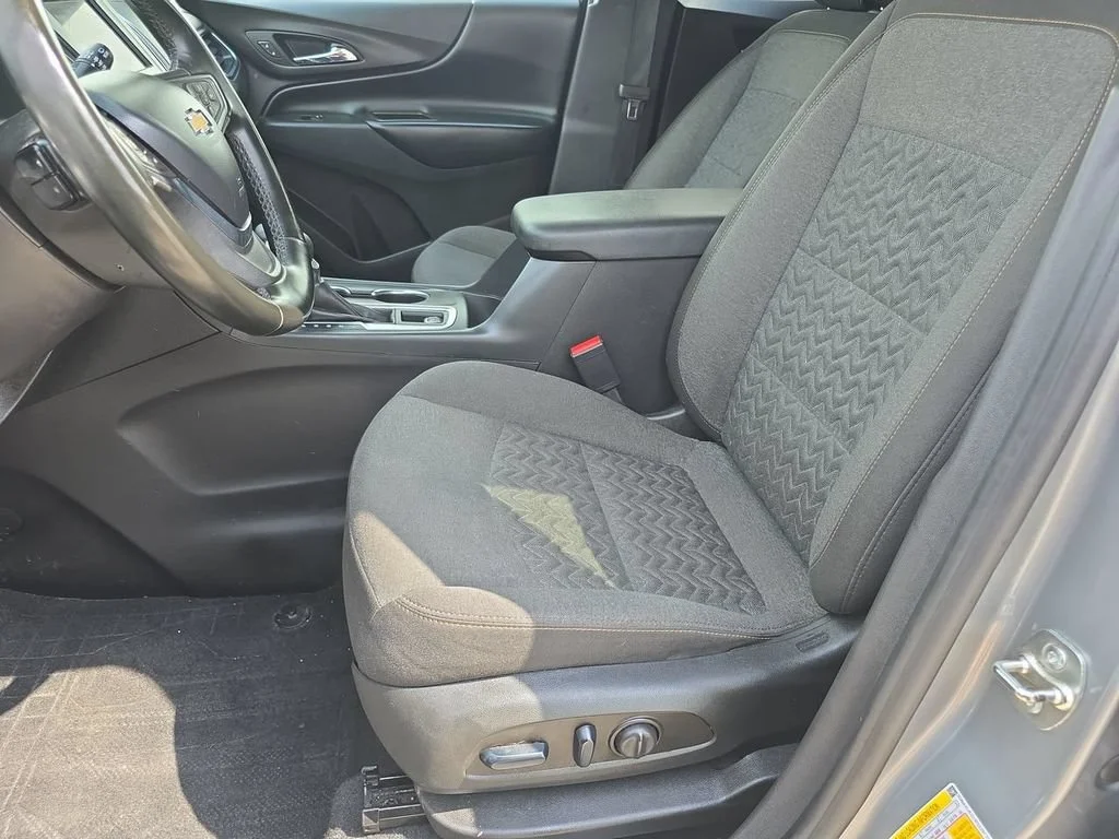 2024 Chevrolet Equinox LT - Photo 20