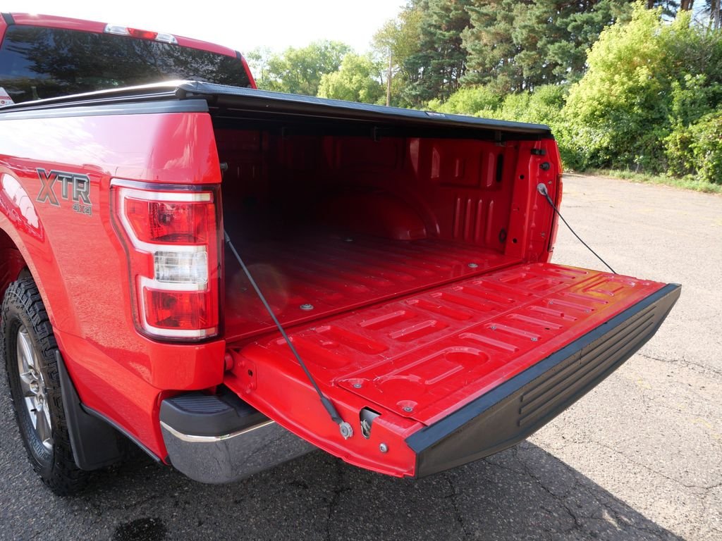 Used 2018 Red Ford Lariat image 9