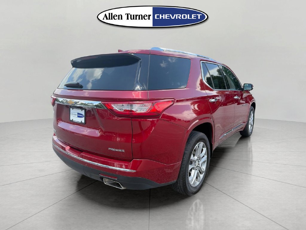 Used 2021 CAJUN RED TINTCOAT Chevrolet Premier image 4