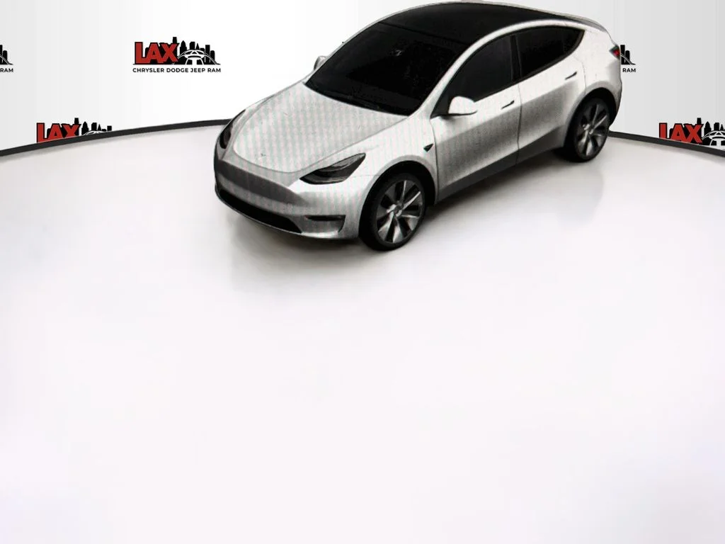 Used 2022 White Tesla Long Range image 12