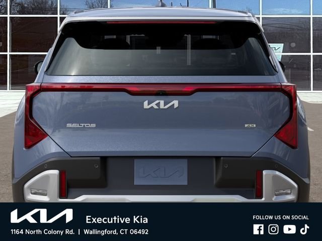 New 2027 Pale Gray Kia S image 13