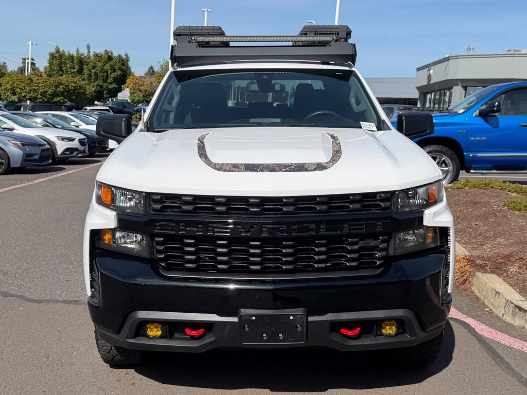 Used 2021 White Chevrolet Custom Trail Boss image 3