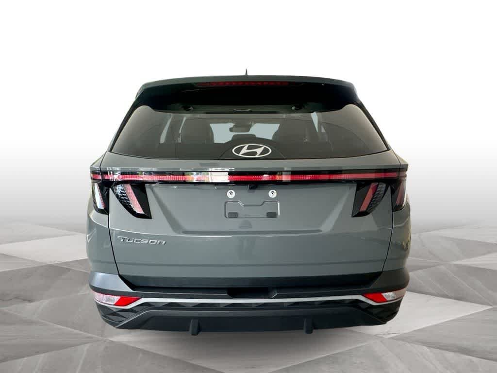 Used 2024 Hampton Gray Hyundai SEL image 7