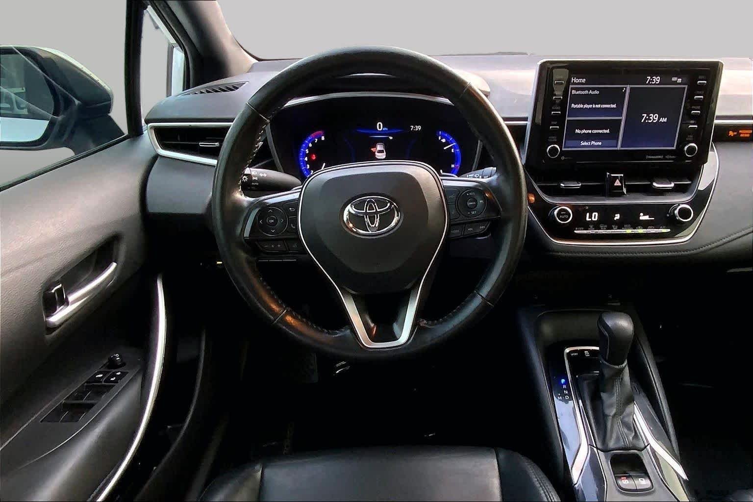 Used 2022 Classic Silver Metallic Toyota XSE image 6