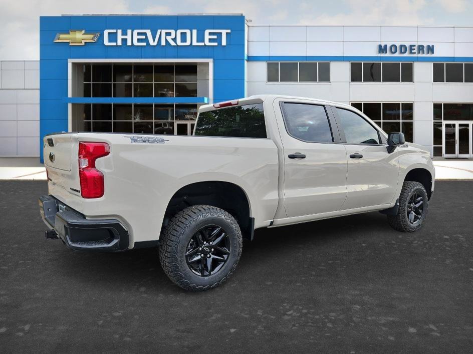 New 2026 White Sands Chevrolet Custom Trail Boss image 6