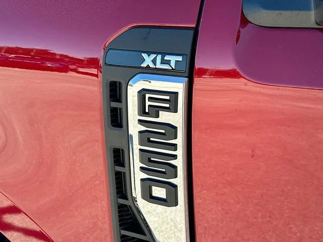 New 2026 Ruby Red Metallic Ford XLT image 18