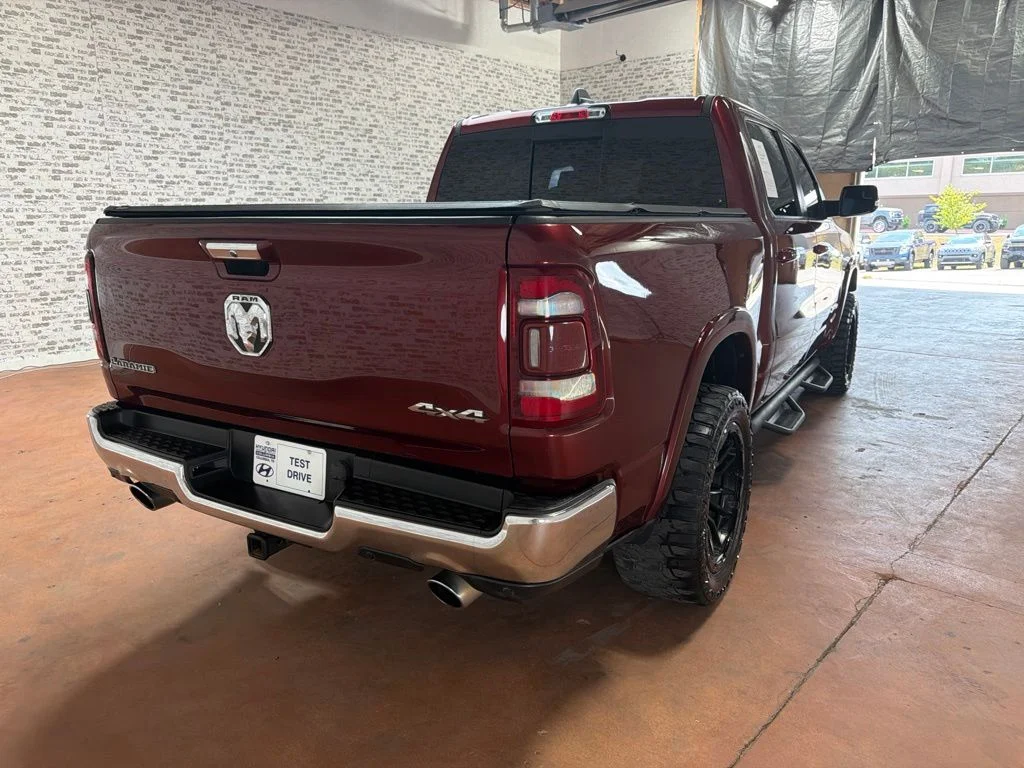 Used 2022 Delmonico Red Pearlcoat Ram Laramie image 7