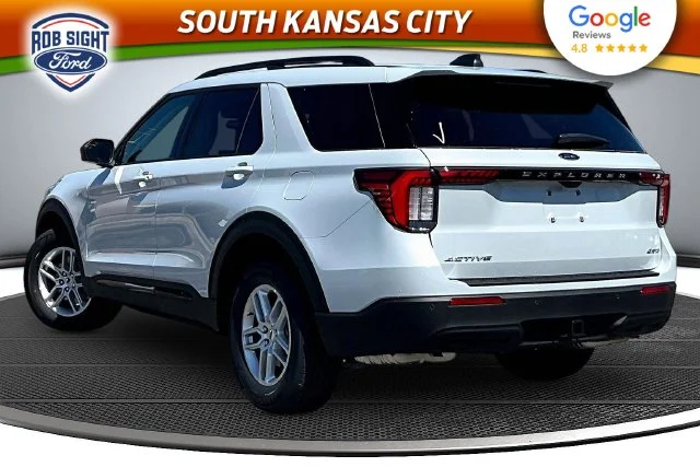 New 2026 Space White Metallic Ford Active image 3