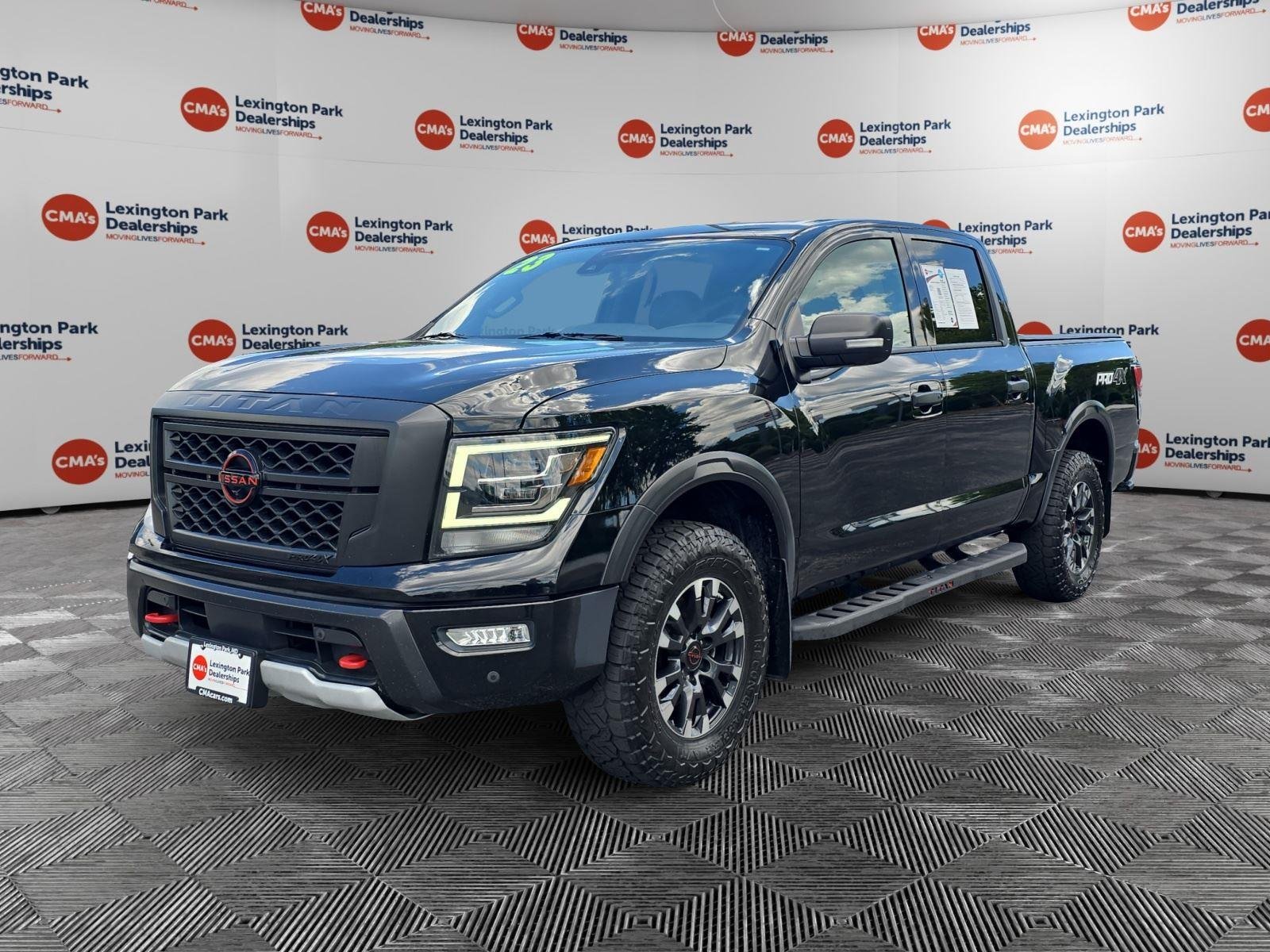 Used 2023 Super Black Nissan PRO-4X image 3