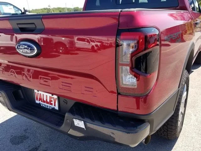 New 2026 Ruby Red Metallic Tinted Clearcoat Ford XLT image 37