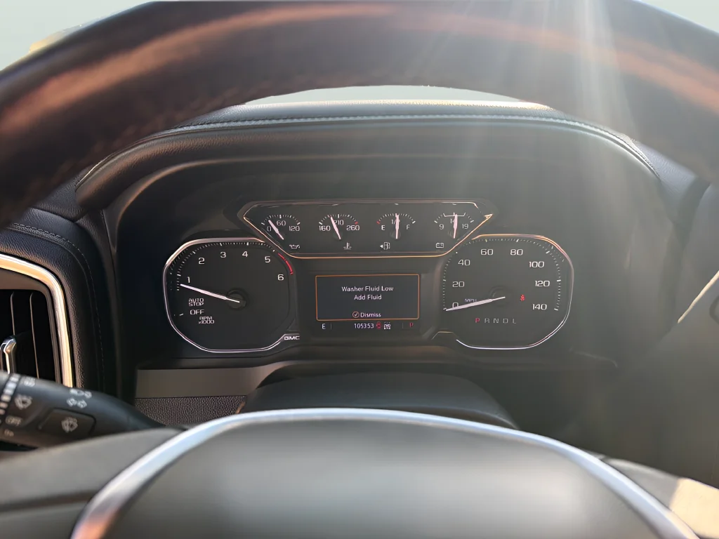 Used 2021 White GMC Elevation image 19