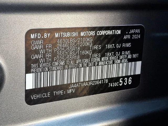 Used 2024 Gray Mitsubishi Black Edition image 28