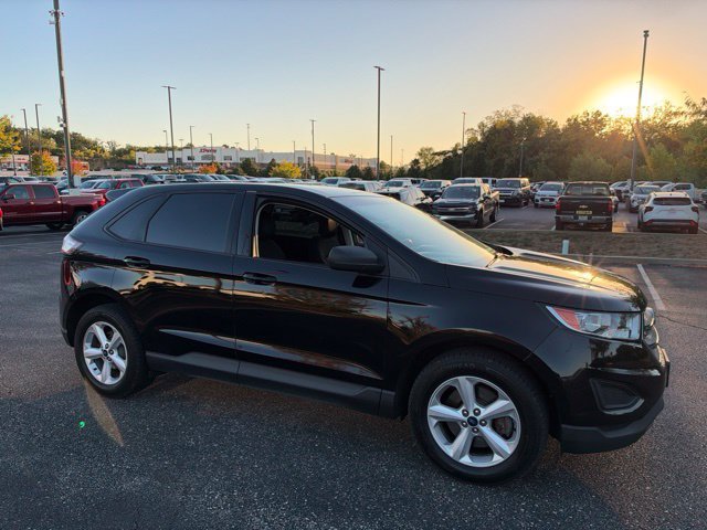 Used 2016  Ford SE image 3