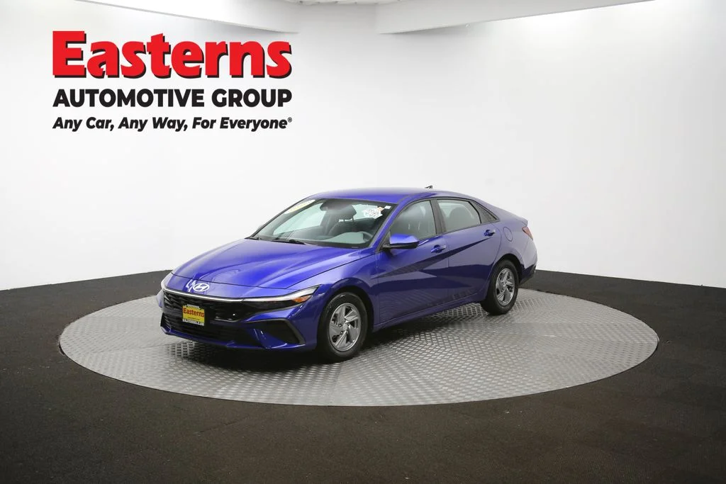 Used 2024 Blue Hyundai SE image 53