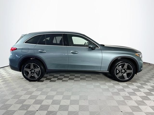 New 2026 Verde Silver Metallic Mercedes-Benz GLC 300 image 8