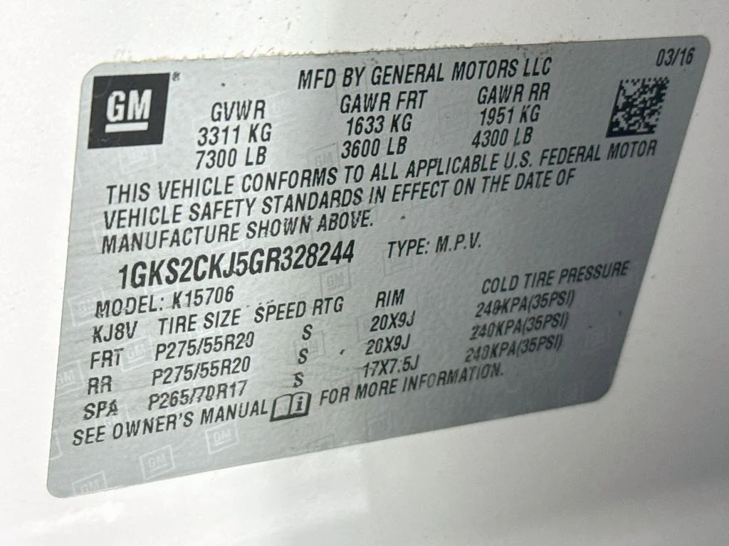 Used 2016 White Frost GMC Denali image 35