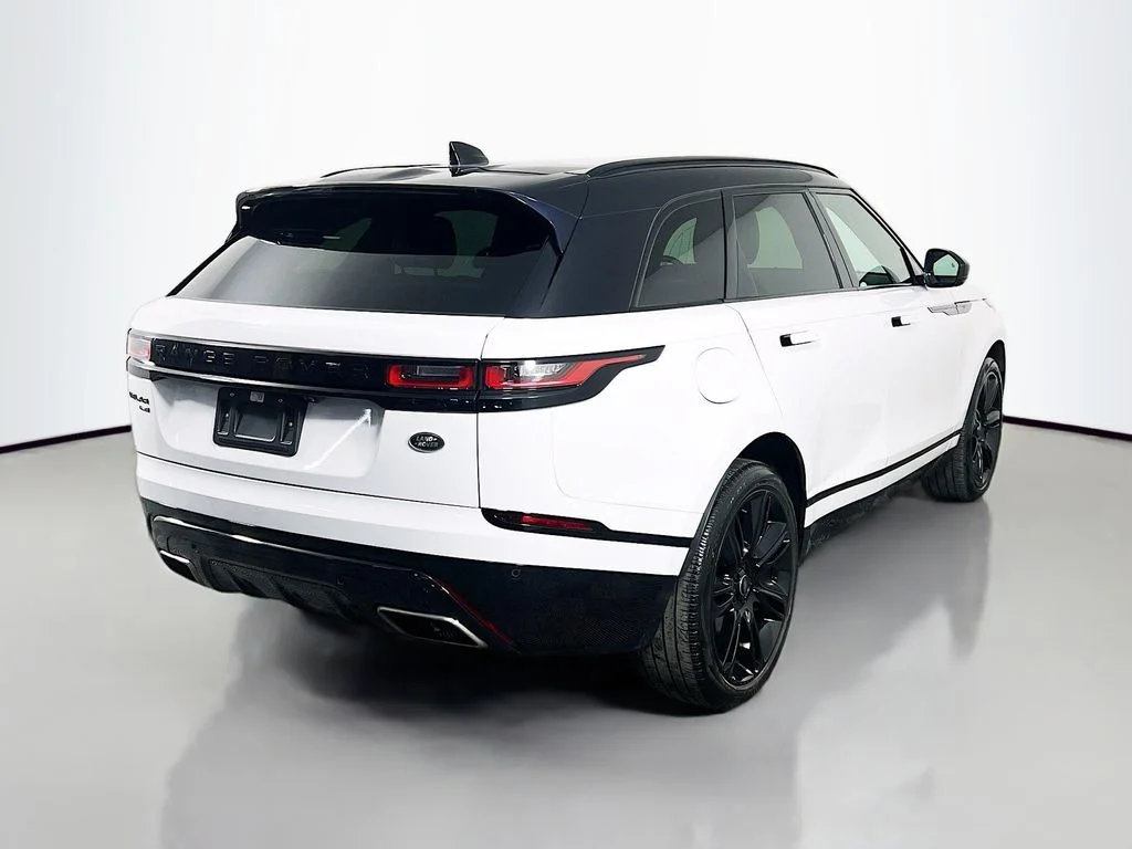 Used 2023 Fuji White Land Rover HST image 5