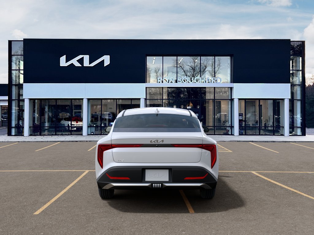New 2026 Snow White Pearl Kia LXS image 5