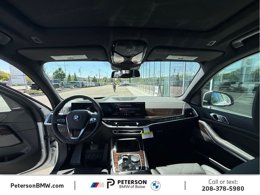 New 2026 Alpine White BMW xDrive50e image 20