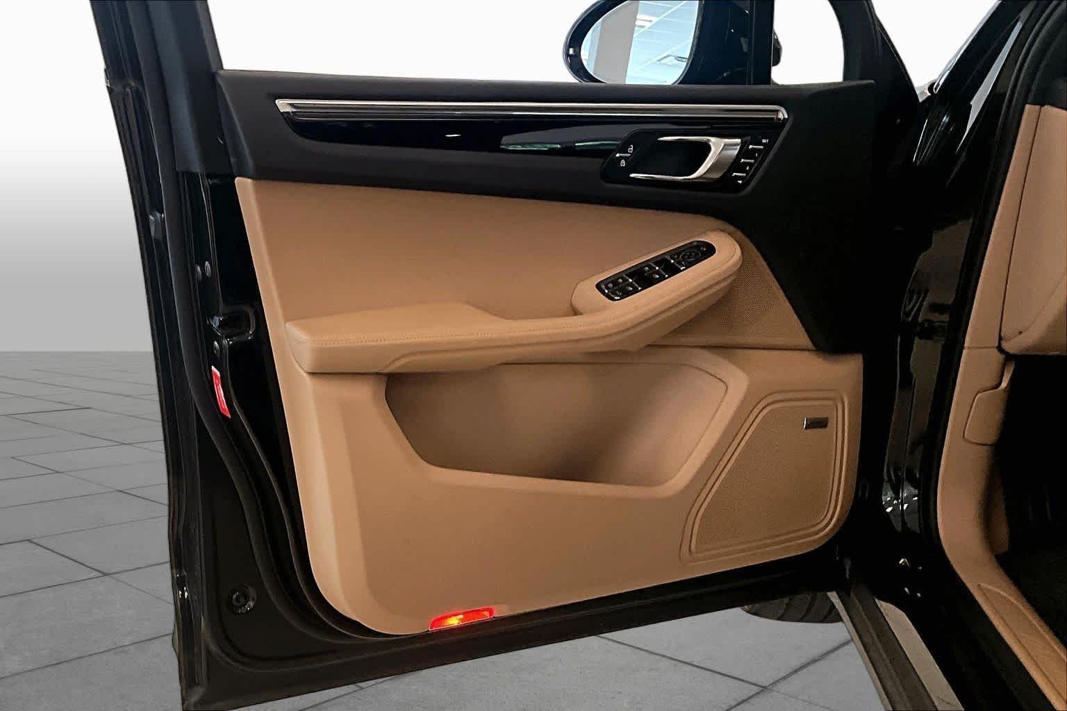 Used 2024 Black Porsche  image 19