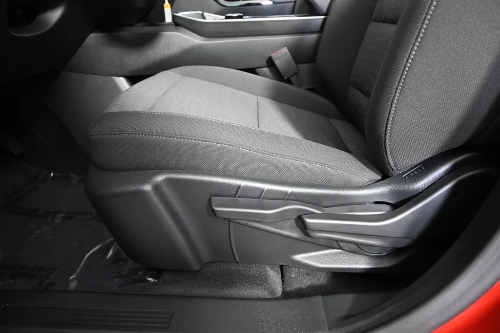 2026 Chevrolet Equinox LT - Photo 21
